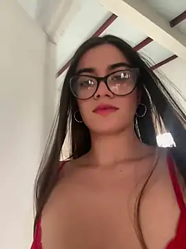 Snapshot of Samantha_Dupre chatting on 3, 7, 2026 Samantha Dupre online show from 3, 7, 2026