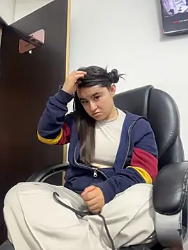 Anya Volker online show from 30, 3, 2026