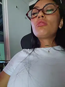 Roma xxx online show from 10, 5, 2026