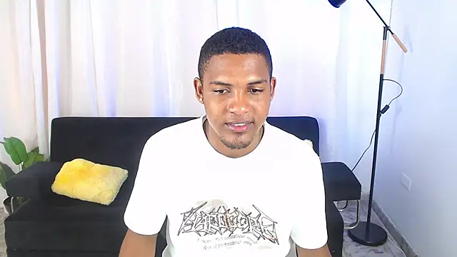 MaxCum18  online show from 14, 2, 2026