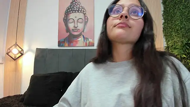 Milaa bloom online show from 17, 2, 2026