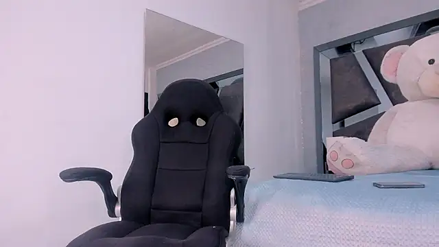 Snapshot of ElektraBomdans chatting on 15, 3, 2026 ElektraBomdans online show from 15, 3, 2026