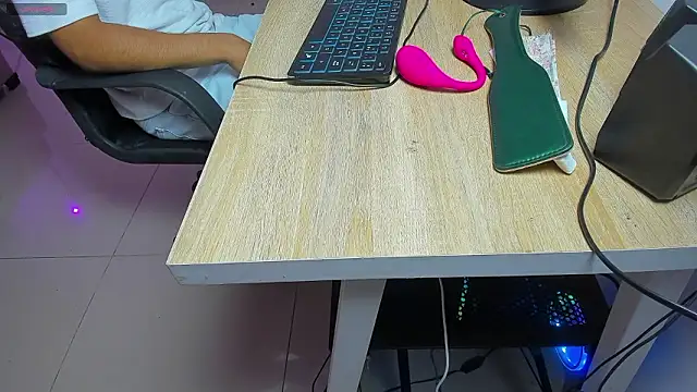 sky honey online show from 17, 3, 2026