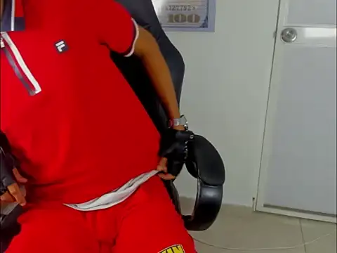 Snapshot of badboy_master chatting on 13, 3, 2026 badboy master online show from 13, 3, 2026