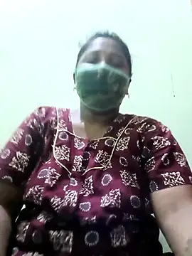 Snapshot of tamilkaviya431 chatting on 13, 4, 2026 tamilkaviya431 online show from 13, 4, 2026