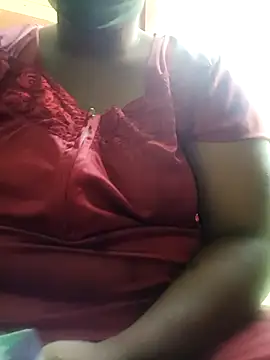 Snapshot of tamilkaviya431 chatting on 29, 4, 2026 tamilkaviya431 online show from 29, 4, 2026