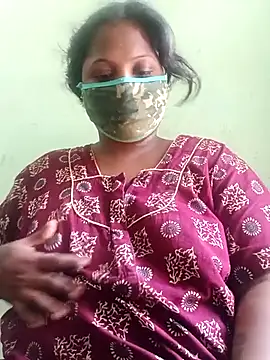 Snapshot of tamilkaviya431 chatting on 30, 4, 2026 tamilkaviya431 online show from 30, 4, 2026