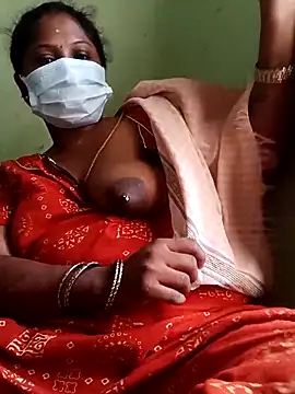 Snapshot of tamilkaviya431 chatting on 4, 5, 2026 tamilkaviya431 online show from 4, 5, 2026