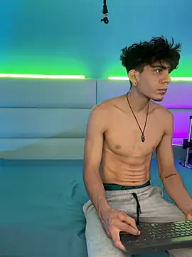 abrilandjulian online show from 26, 2, 2026