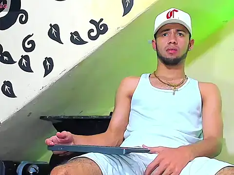 Snapshot of Jhon_malo chatting on 18, 4, 2026 Jhon malo online show from 18, 4, 2026