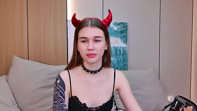 Hana Watt online show from 23, 3, 2026