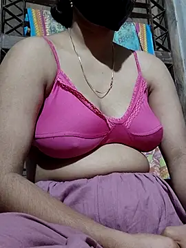 Snapshot of tanisha-me chatting on 15, 3, 2026 tanisha-me online show from 15, 3, 2026