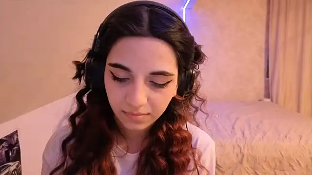 Blissmissataeses online show from 23, 3, 2026