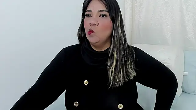 Snapshot of Cinnamon_Skin01 chatting on 13, 3, 2026 Cinnamon Skin01 online show from 13, 3, 2026