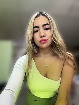 bellabarbiex online show from 4, 5, 2026
