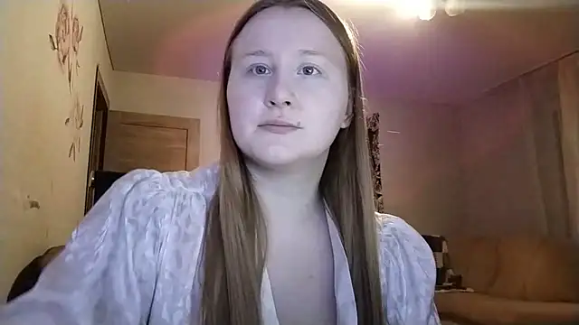 Snapshot of AnikaLipps chatting on 7, 3, 2026 AnikaLipps online show from 7, 3, 2026