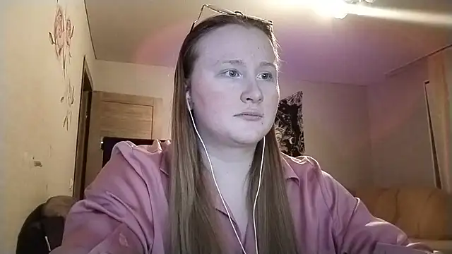 Snapshot of AnikaLipps chatting on 2, 4, 2026 AnikaLipps online show from 2, 4, 2026