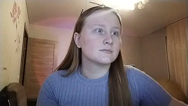 Snapshot of AnikaLipps chatting on 14, 4, 2026 AnikaLipps online show from 14, 4, 2026