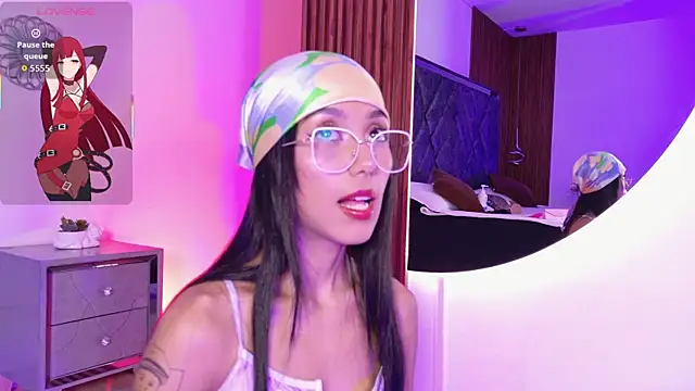 Snapshot of LunaVelour13 chatting on 21, 2, 2026 LunaVelour13 online show from 21, 2, 2026