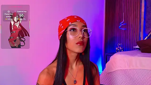 Snapshot of LunaVelour13 chatting on 6, 3, 2026 LunaVelour13 online show from 6, 3, 2026