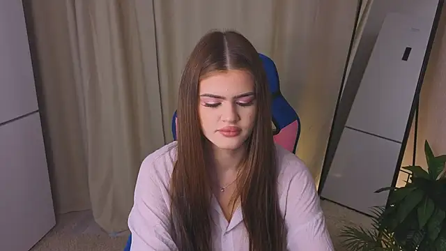 404CUTIE  online show from 1, 5, 2026