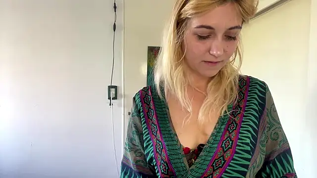 Sophiasnarl online show from 25, 2, 2026