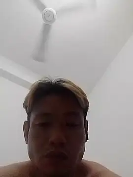 Snapshot of hoong84 chatting on 14, 2, 2026 hoong84 online show from 14, 2, 2026