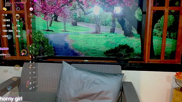 Monica Isabella online show from 15, 2, 2026