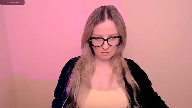 AnnePeach online show from 26, 3, 2026