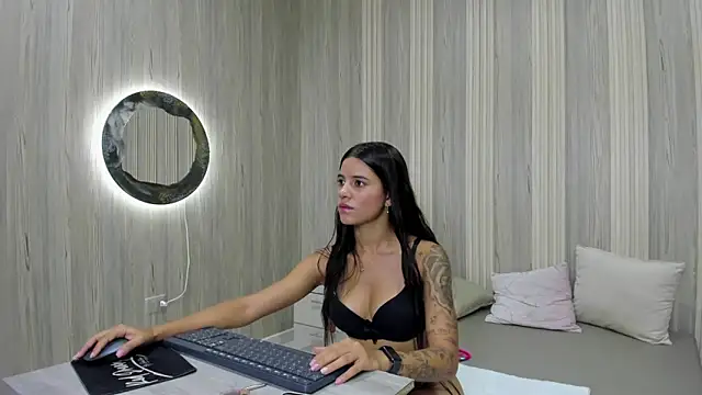 Isabellaa Rosee online show from 3, 5, 2026