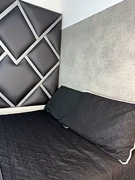 Lucian-greyy online show from 6, 3, 2026