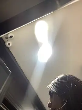 Snapshot of Veronicaa_lodge1 chatting on 28, 3, 2026 Veronicaa lodge1 online show from 28, 3, 2026