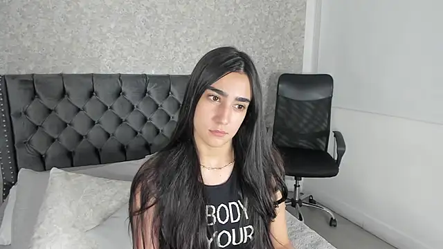 Snapshot of Anika_H chatting on 29, 5, 2026 Anika H online show from 29, 5, 2026