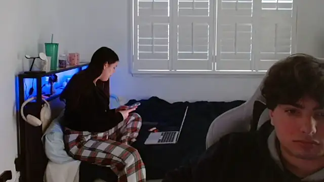 yourmila1 online show from 22, 2, 2026