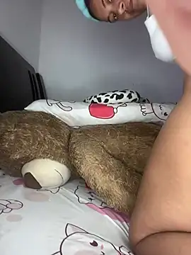 Layla  Zhara online show from 16, 2, 2026