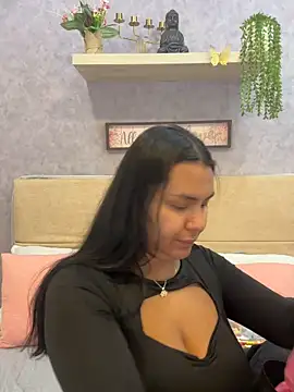 AprilBom online show from 24, 3, 2026