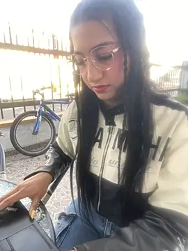 Snapshot of Daniela_Pink chatting on 15, 5, 2026 Daniela Pink online show from 15, 5, 2026