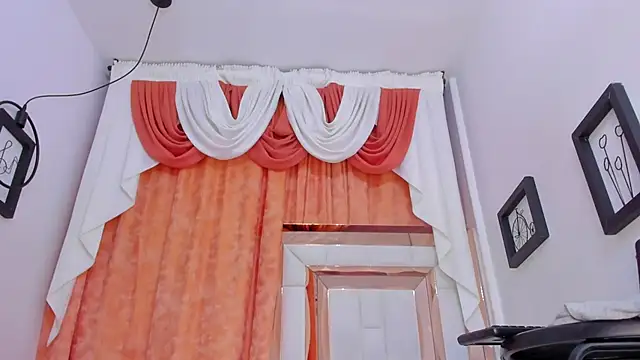 kimberly xoxo 3 online show from 7, 3, 2026