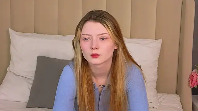 AlyssFrost online show from 2, 6, 2026