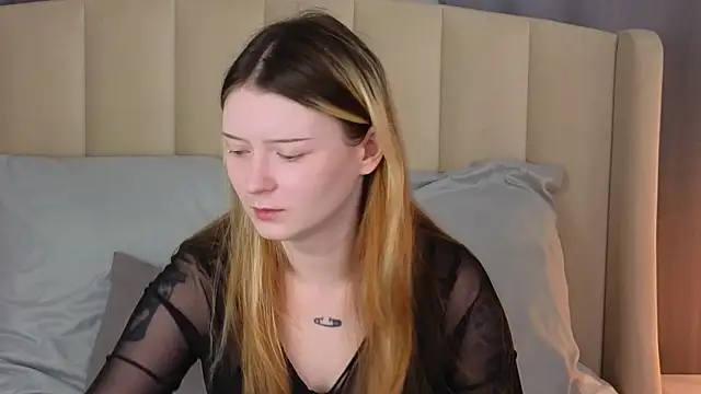 AlyssFrost online show from 12, 7, 2026