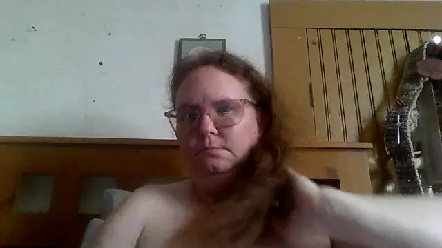 naughty queen1 online show from 30, 4, 2026