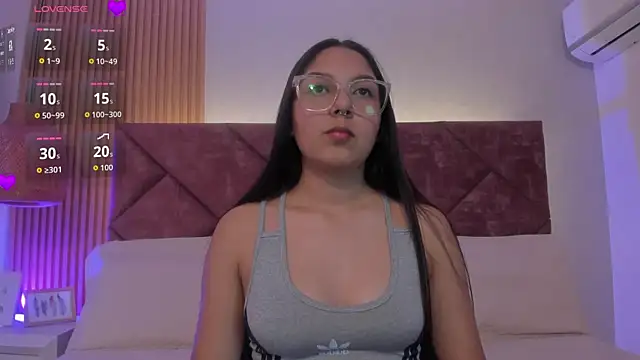 Miss Lexy  online show from 14, 5, 2026