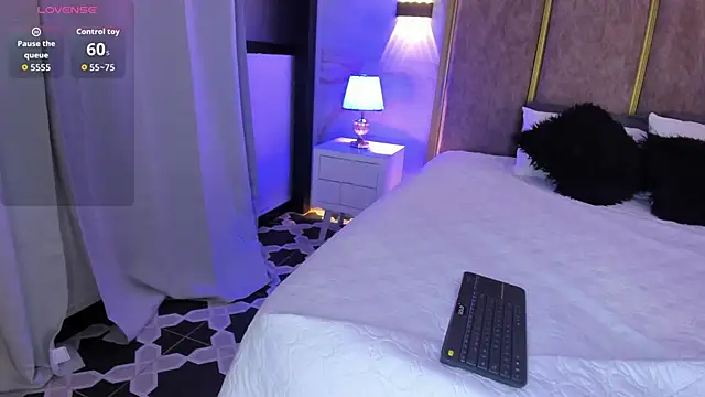 PerlaRogerss  online show from 18, 2, 2026