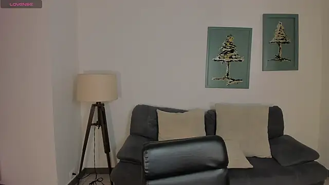 Snapshot of AmyRosse_X chatting on 11, 5, 2026 AmyRosse X online show from 11, 5, 2026
