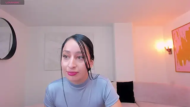 Snapshot of AmaraDivine chatting on 4, 3, 2026 AmaraDivine online show from 4, 3, 2026