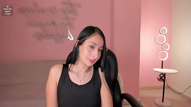 Snapshot of AmaraDivine chatting on 15, 3, 2026 AmaraDivine online show from 15, 3, 2026