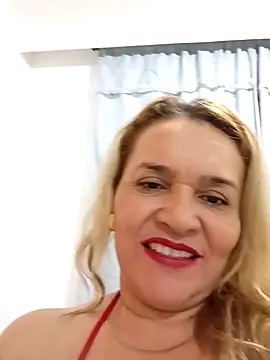 charlotte milf30 online show from 11, 4, 2026