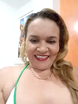 charlotte milf30 online show from 4, 5, 2026