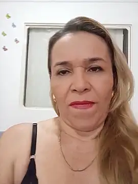 charlotte milf30 online show from 17, 5, 2026