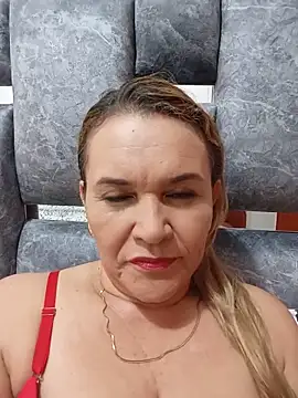 charlotte milf30 online show from 19, 5, 2026